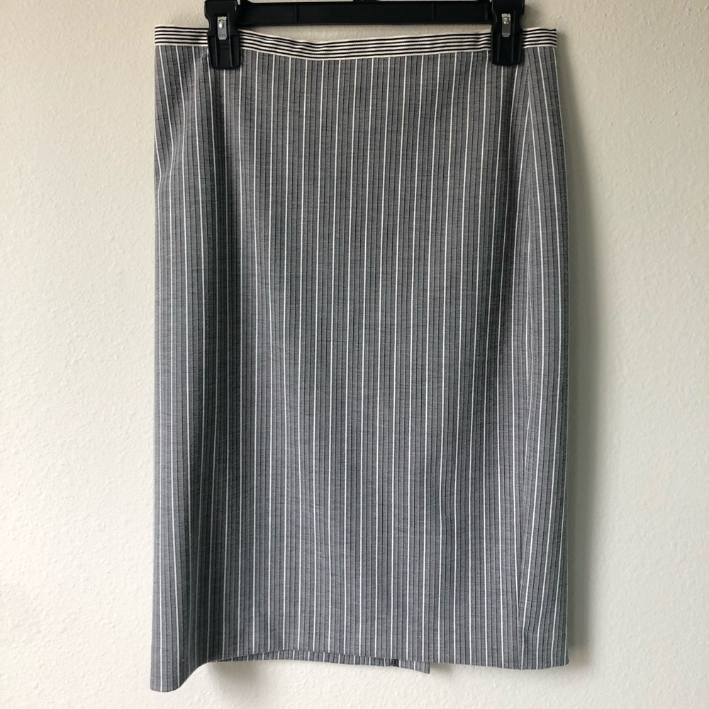 Gray and White Pencil Skirt
